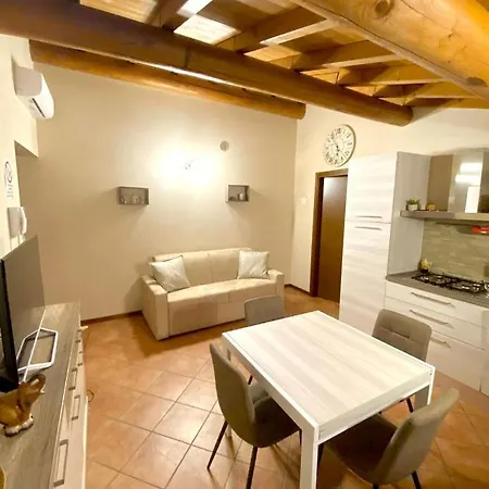 Casa Vacanze Raggio Di Sole * Valeggio sul Mincio